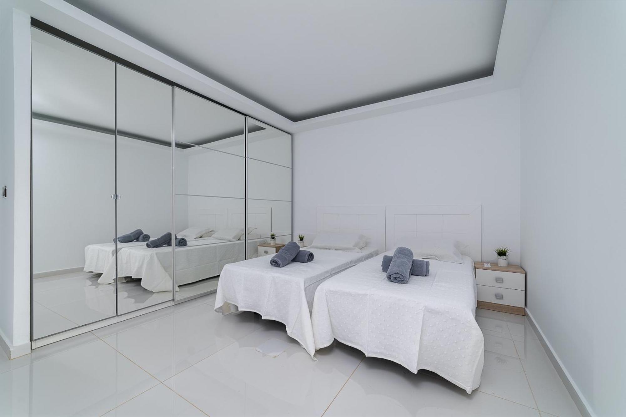 Tahiche Villa Monarca מראה חיצוני תמונה